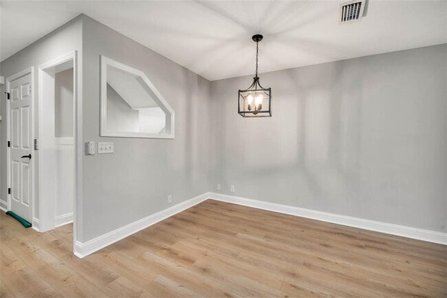 Building Photo - 200 Salt Air Dr