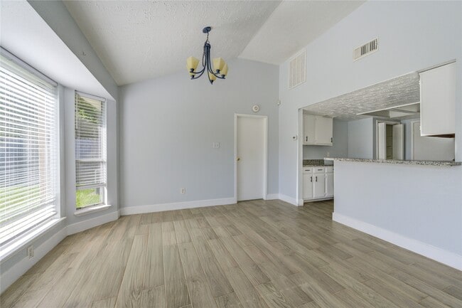 Building Photo - 7506 Stone Pine Ln