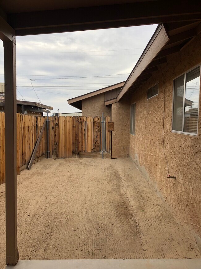 740 N Sanders St 740 N Sanders St Ridgecrest CA 93555 Apartment Finder