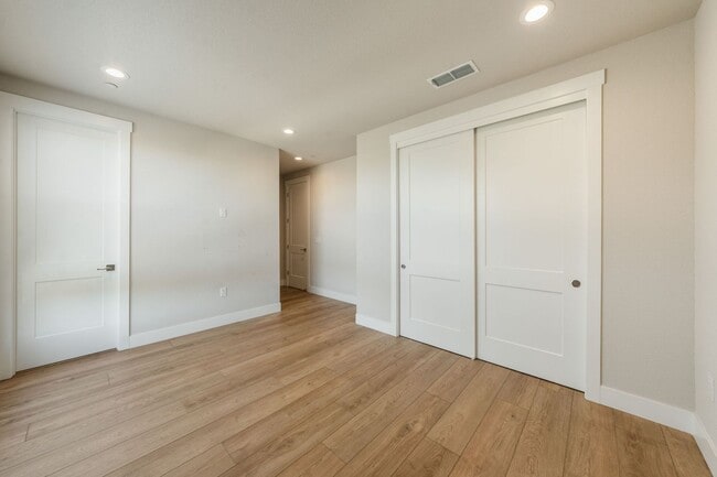 Building Photo - Newly Built 5BR Luxury Home in El Dorado Hills – 3,926 Sq Ft!