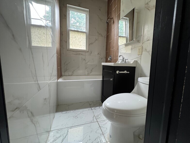 225 Duncan Ave 6 - 227 Duncan Ave