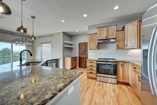 Building Photo - $3,100 - 4-Bed, 3-Bath Home in Co Springs ...