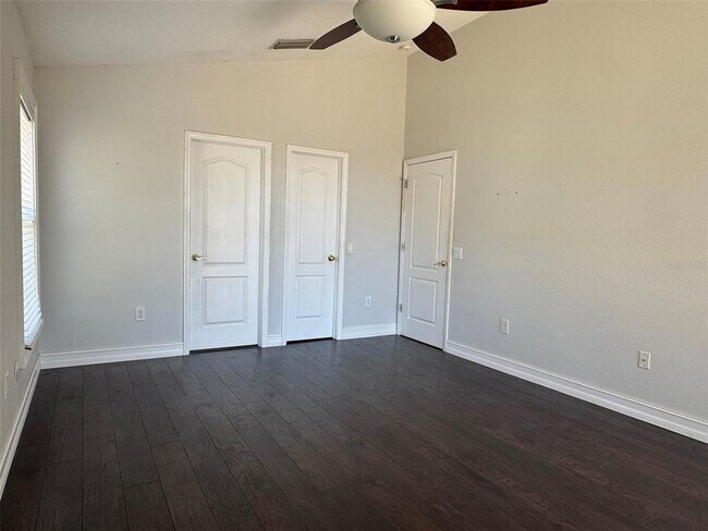 Building Photo - 3425 Canteen Ct