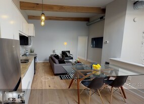 Building Photo - 1015 P St NW