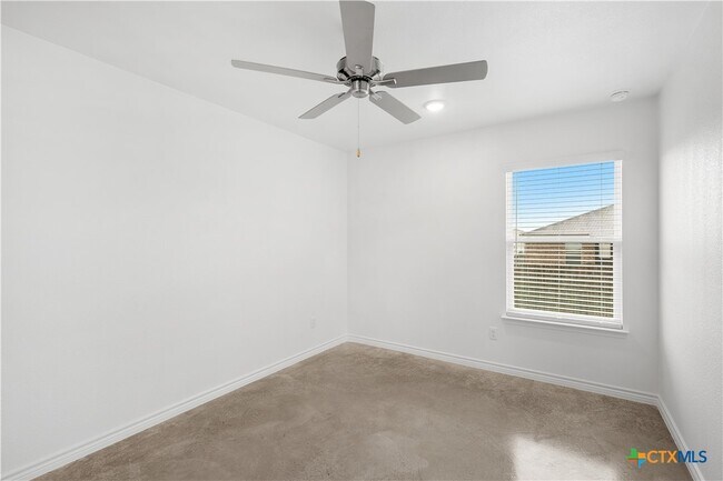 Building Photo - 1230 Concord Dr