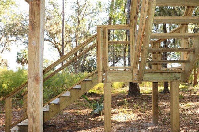 Building Photo - 20 Blk D Hird Is