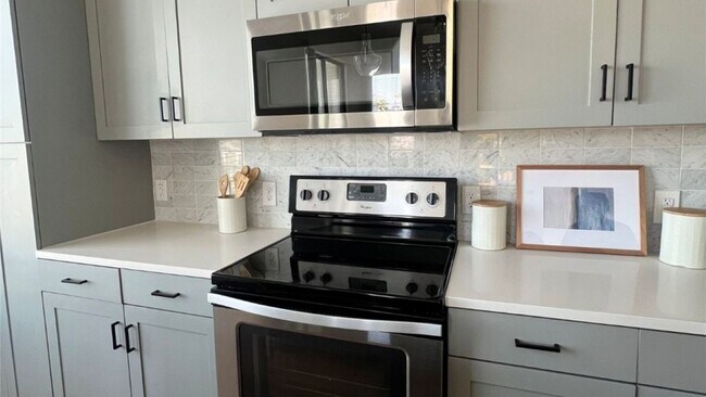 Building Photo - 1508 Blodgett St