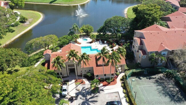 Building Photo - 1740 Palm Cove Blvd