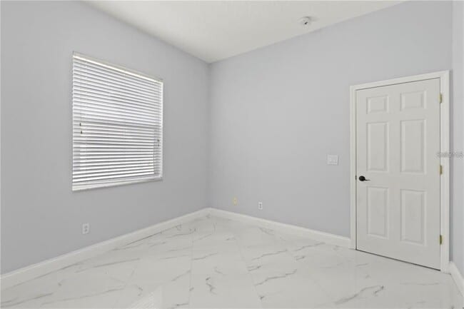Building Photo - 10212 Hart Branch Cir