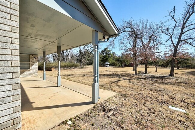 Building Photo - 524 Sherwood Ln