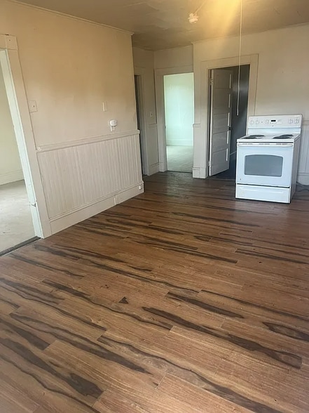 Building Photo - 58 Falmouth St