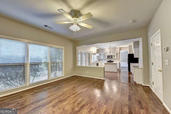 Building Photo - 7470 Brookwood Way