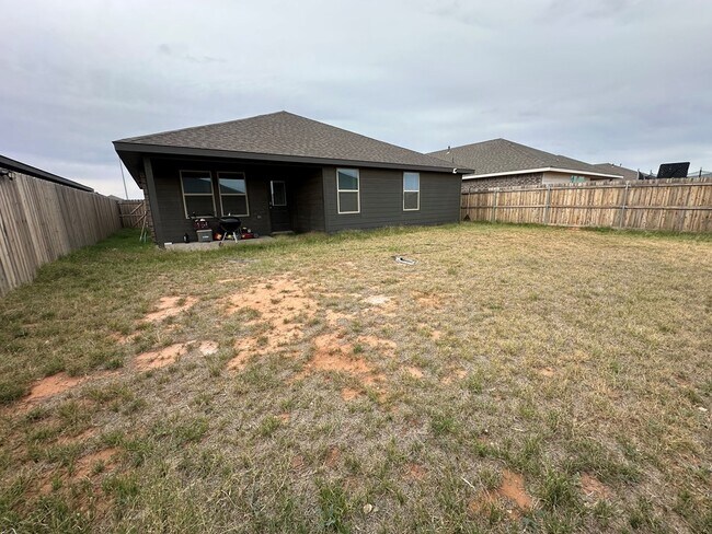 Building Photo - 7616 Orange Blossom Rd