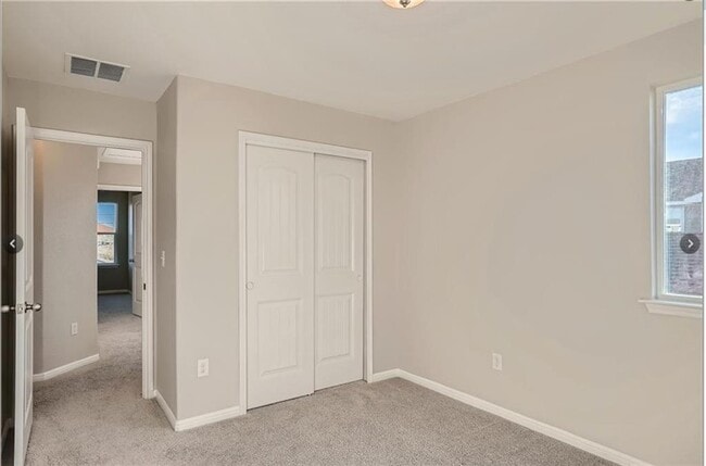 Building Photo - 304 Cane River Rd