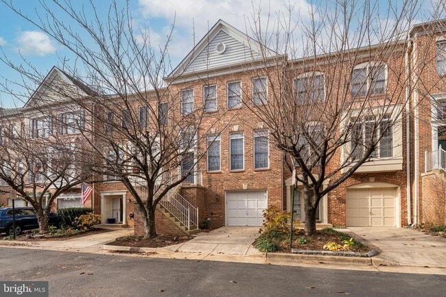 Building Photo - 4676 Kell Ln