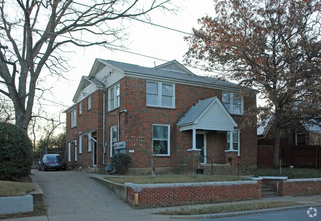Primary Photo - 716 Blaylock Dr