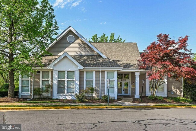 Building Photo - 14300 Rosy Ln