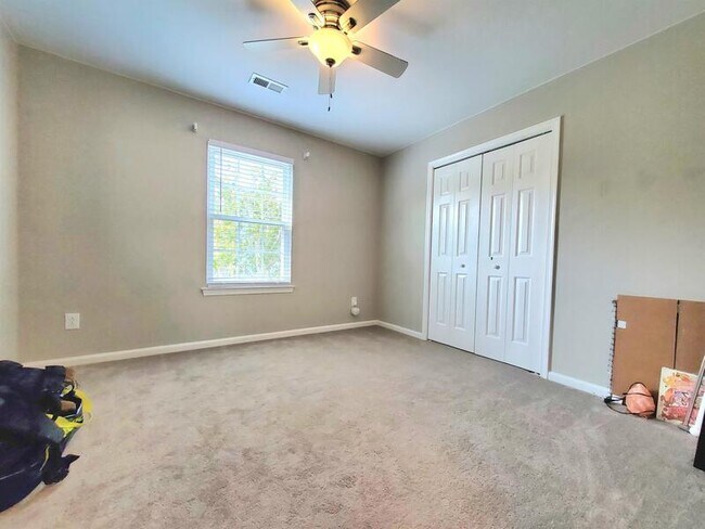 Building Photo - 2617 Alleghany Loop