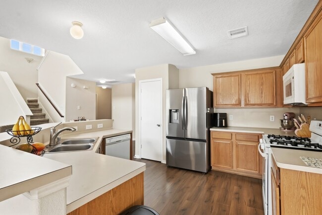 Building Photo - 20214 Ribbonwood Point Ct