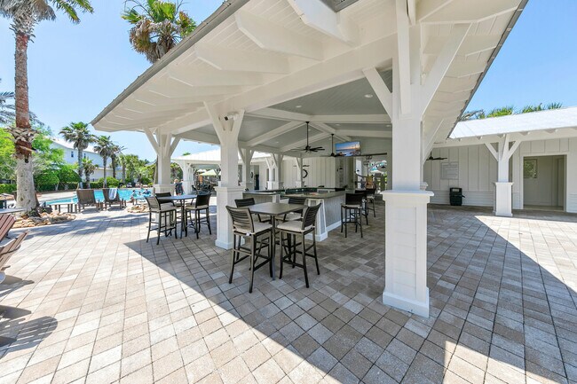 Building Photo - 616 Sandgrass Boulevard