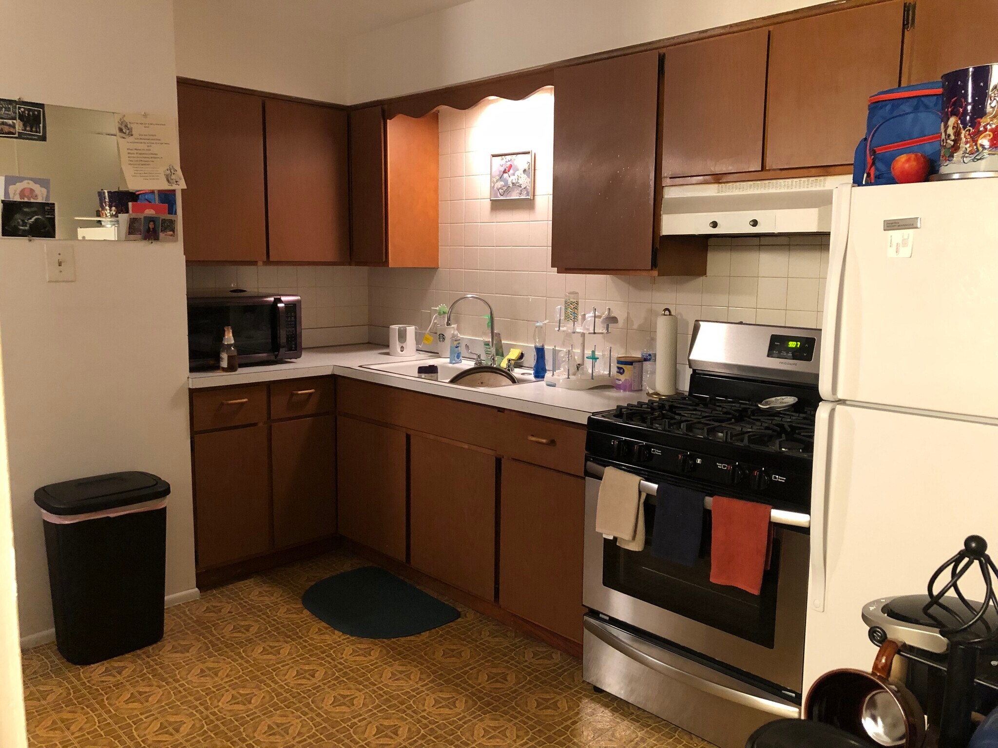 Building Photo - 288 Oxford Ave