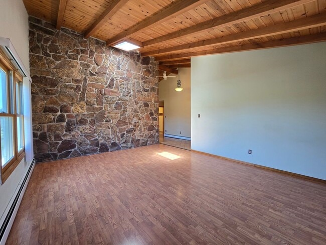 Building Photo - 166 Galisteo Ln