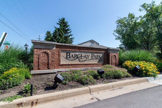 Building Photo - 3046 Barclay Way
