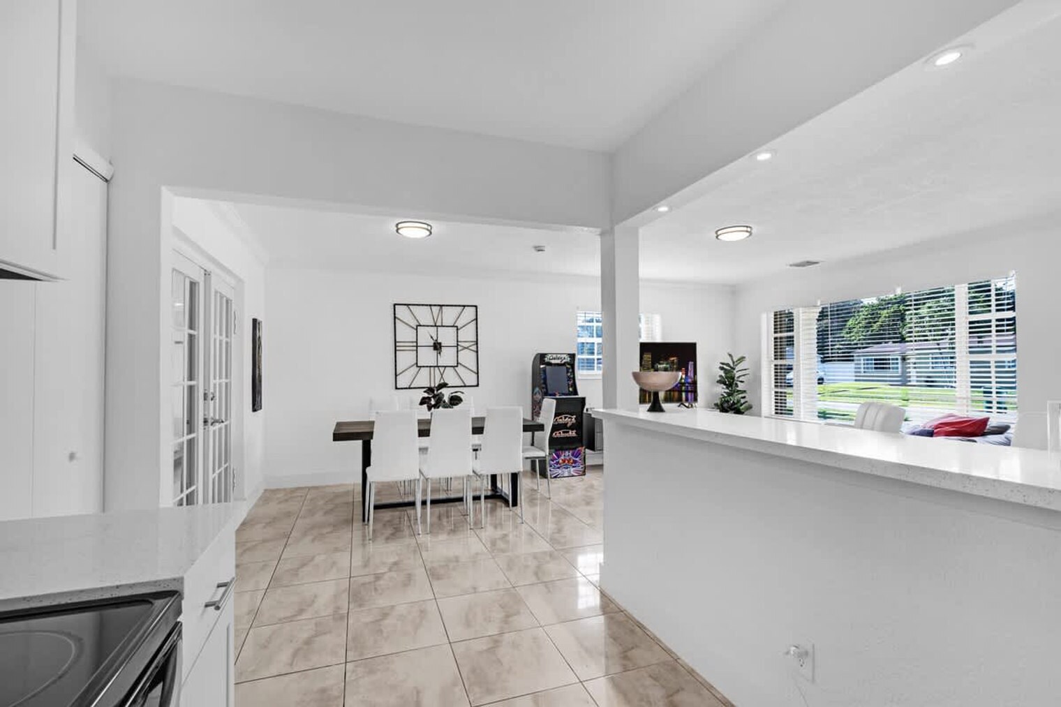 Building Photo - 18715 NW 10th Ct