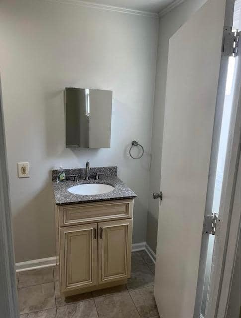 Building Photo - 1700 Graystone Pl