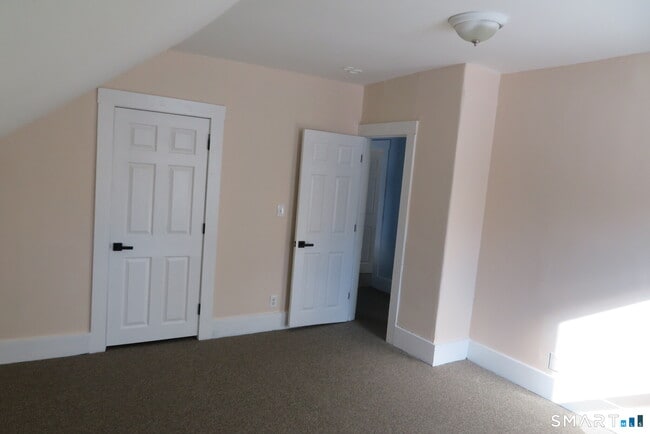 Building Photo - 37 Buckley Hill Rd