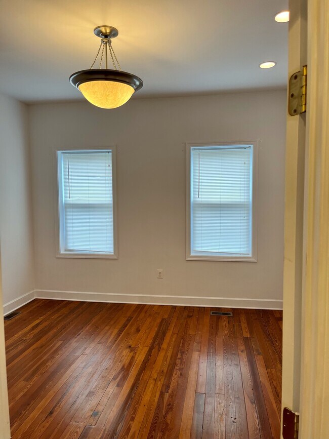 Front Bedroom 12.5 x 12 - 3026 Remington Ave