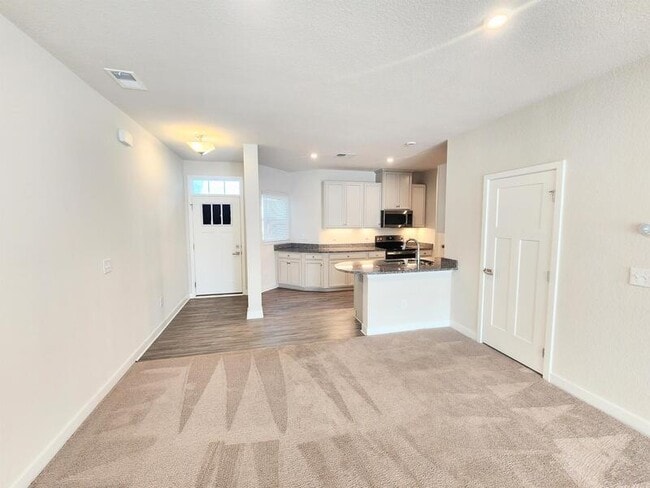 Building Photo - 257 Riley Wy