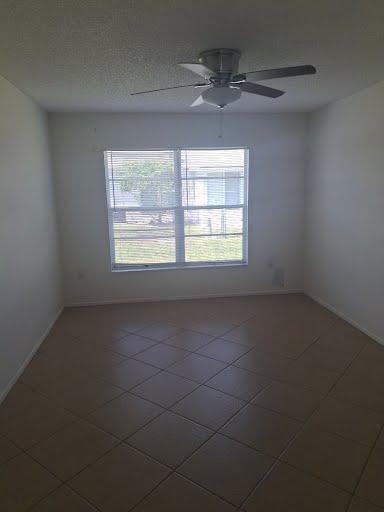 Building Photo - 2933 Stillwell Ct