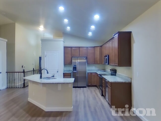 Building Photo - 7847 Dutch Loop