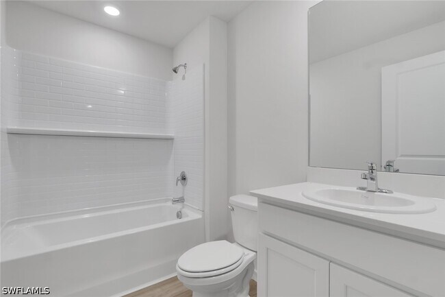 Building Photo - 533 Ilaria Ct