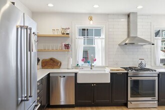 Building Photo - 31 High St