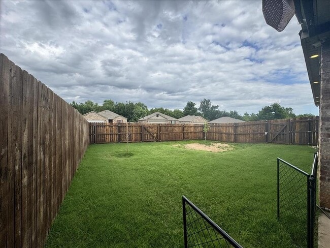 Building Photo - 1795 Bliss Cir