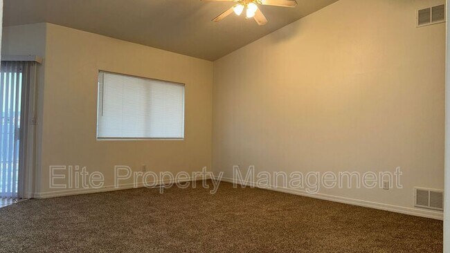 Building Photo - 195 S Stardust Ct