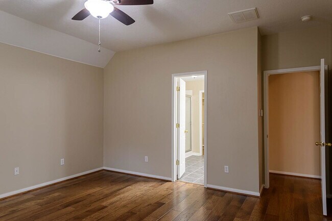 Building Photo - 19 Wild Orchid Ct