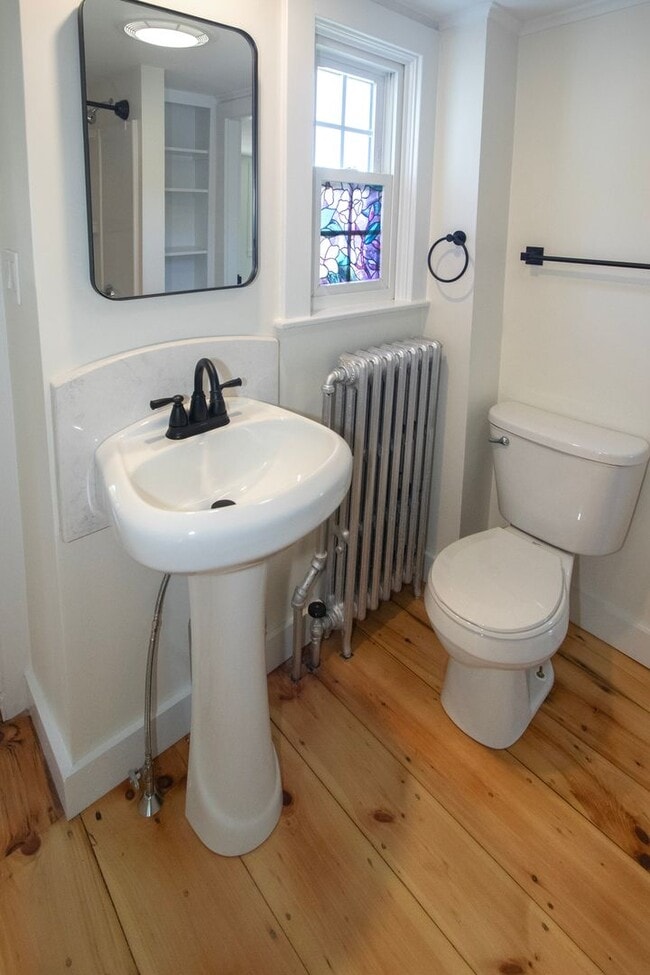 Building Photo - Amazing, Rarely Available Farmhouse with Carriage House and Garage