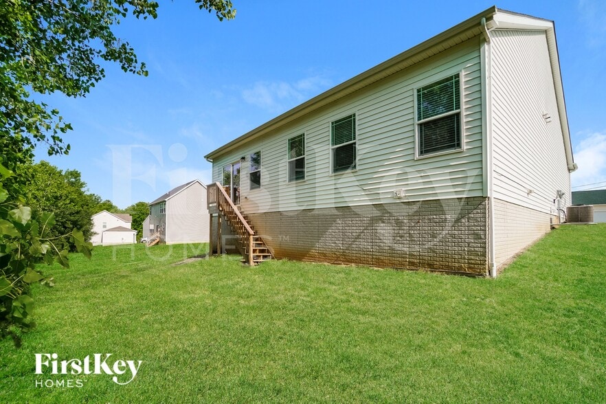 Building Photo - 1924 Ream Dr