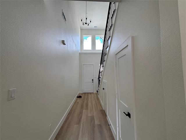 Building Photo - 4444 Fatima Dr