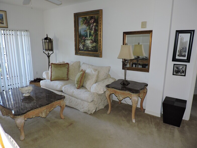 Building Photo - 2810 Grande Pky