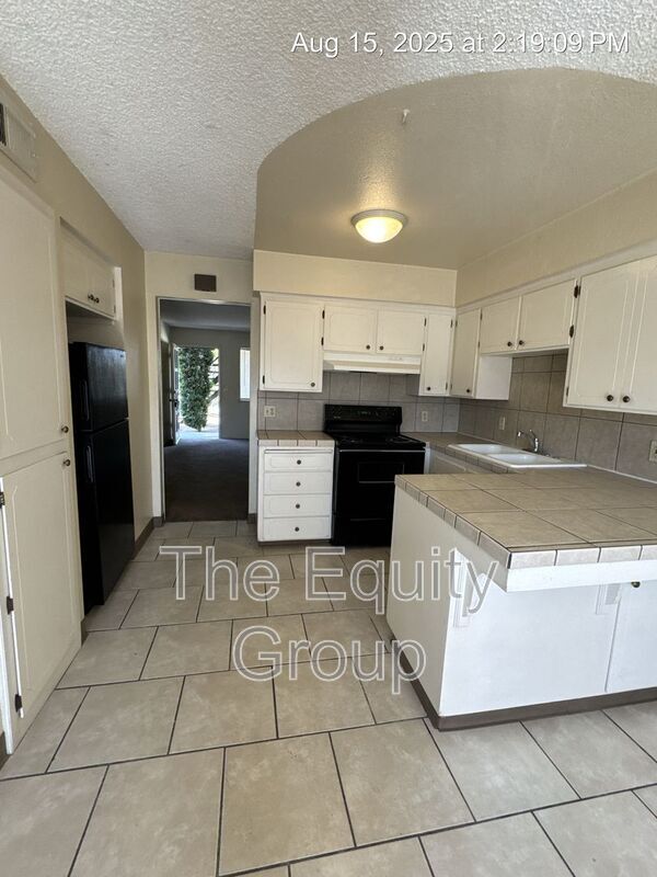 Building Photo - 1871 Emma Lee Ln