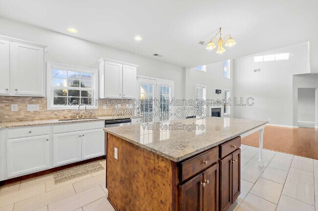 Building Photo - 1520 Tranquility Ave NW