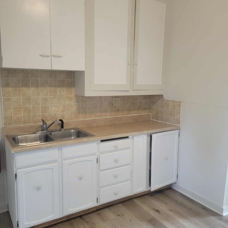 Building Photo - 920 S Colorado St