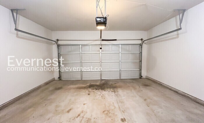 Building Photo - 1488 Arbor Pl Dr