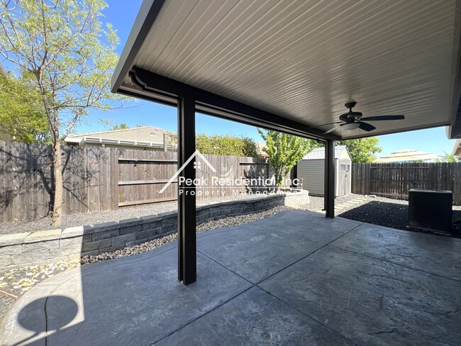 Building Photo - Updated 4bd/2ba Rancho Cordova Home!