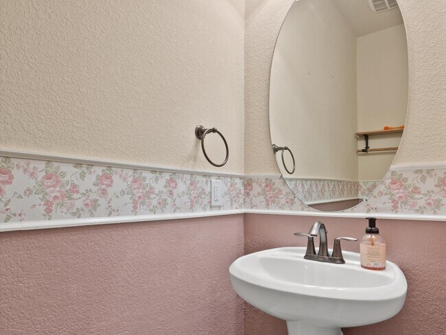 Building Photo - 23468 Aiken Woods Dr