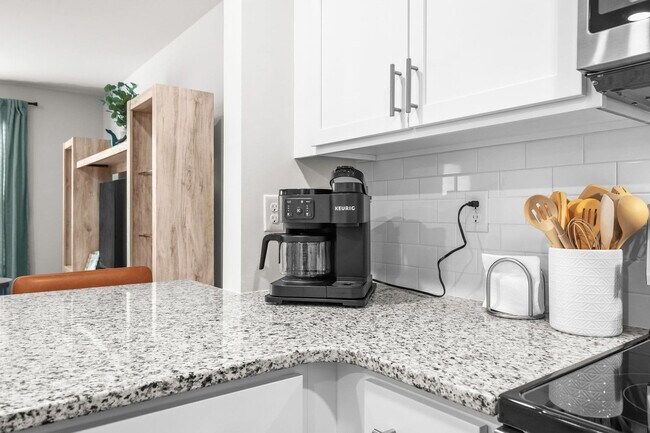 Building Photo - 332 Bayou Loop